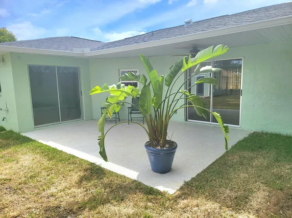 869 SE Odonnell Lane, Port St Lucie, FL 34983