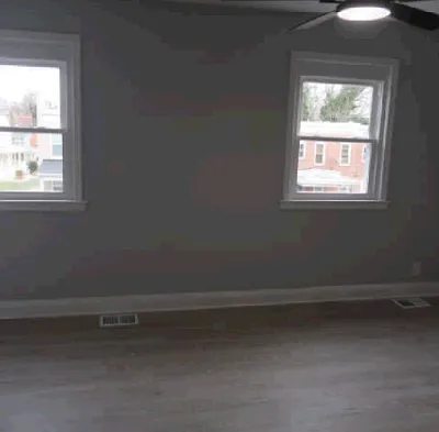 3 bed, 1400 sqft, $2,400 — Photo 2