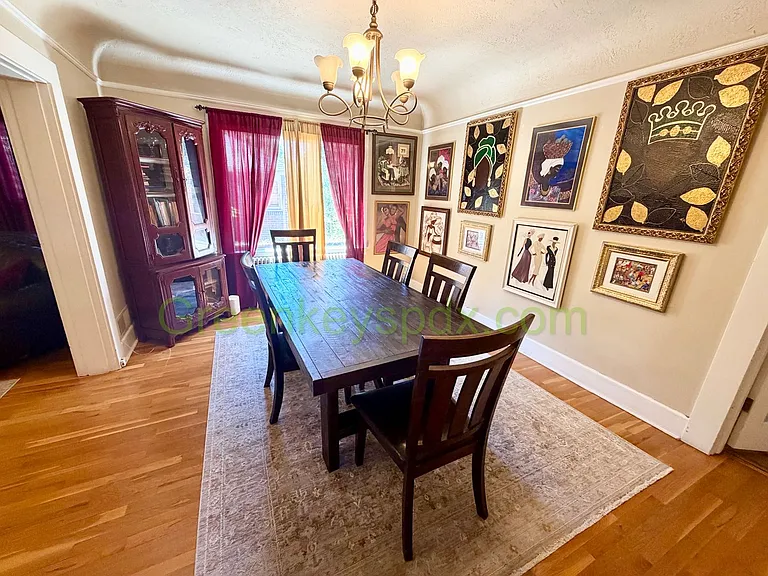 1021 N Jessup St — Photo 37