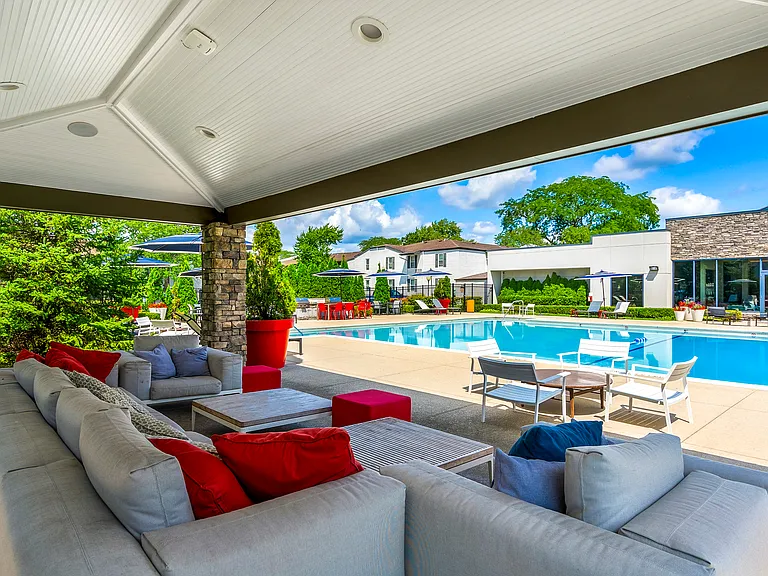 Residences at Arlington Heights — Photo 32