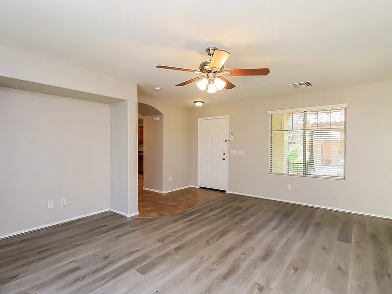 2456 E Vermont Dr — Photo 6