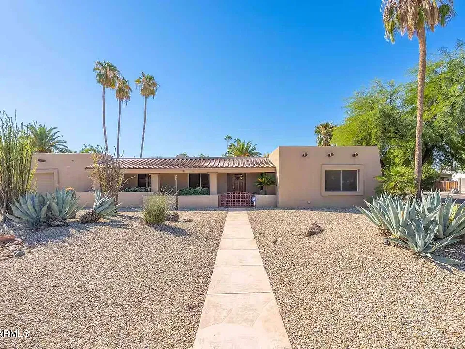 5801 E Charter Oak Rd