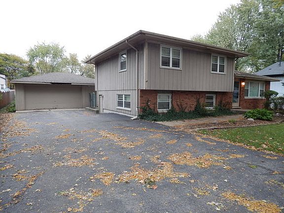 2nd image of 2116 Lynwood St