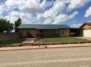 505 E 6th St, Rotan, TX 79546
