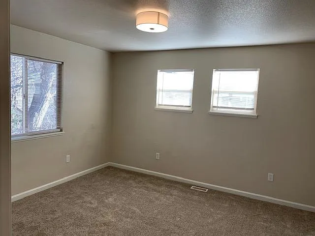 140 N Sheridan Ave #104 — Photo 20