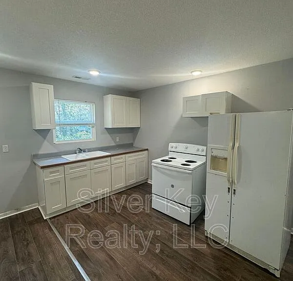 525 Scott St #1 — Photo 7