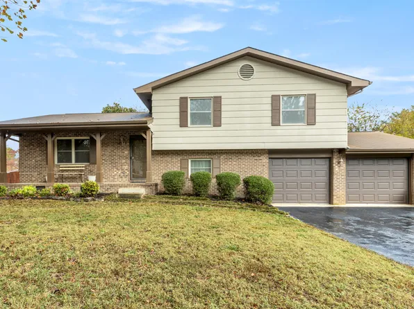 8155 Richland Dr, Hixson, TN 37343