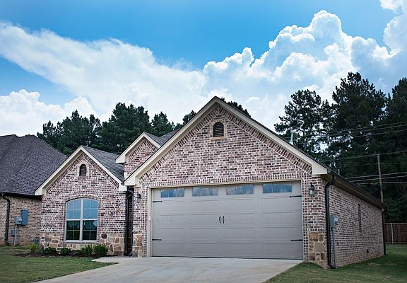 4th image of 103 Fredricksburg Cir