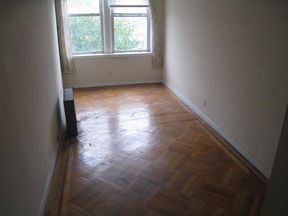 3rd image of 22-59 36th St #3