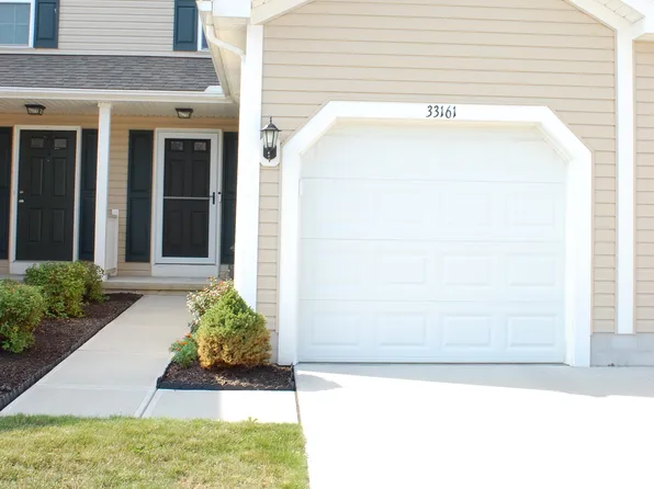 33161 Beverly Ln, Avon Lake, OH 44012