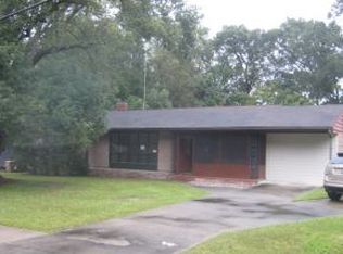 823 SE 24th St, Ocala, FL 34471