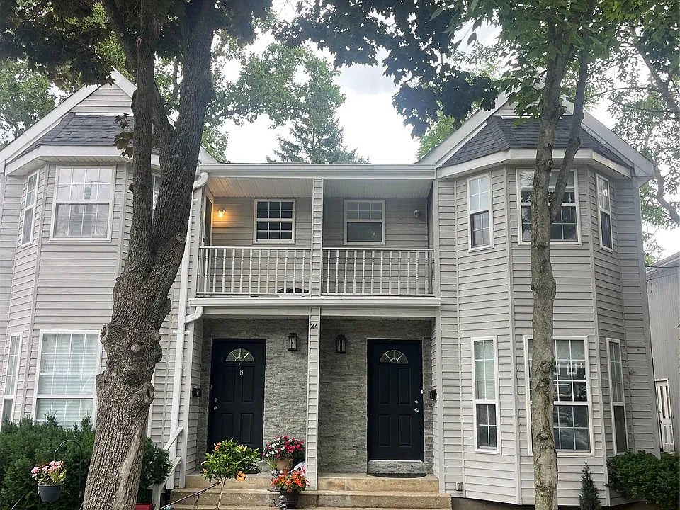 24 Kirkwood Rd #A