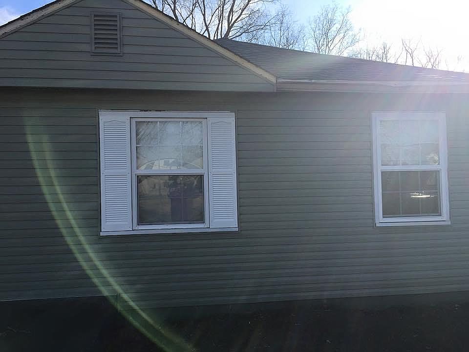 2nd image of 3463 Delmar Ave