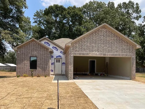 235 Kayla Ln, Lonoke, AR 72086