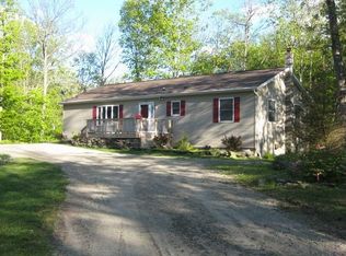 31 Snow Hill Fls, Cresco, PA 18326