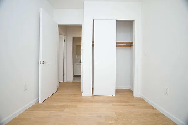 Rented by Nooklyn NYC LLC | media 63