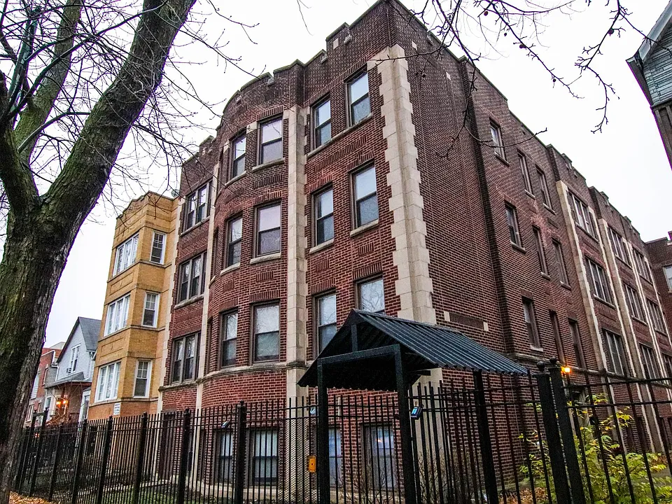 3126 N Kimball Ave #3E