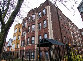 3126 N Kimball Ave #3W, Chicago, IL 60618