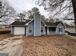 6114 Amberly Rd, Rex, GA 30273