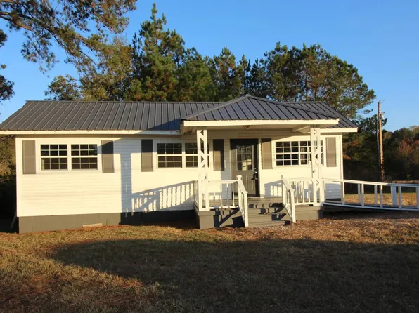 1088 S 4th St, Guntown, MS 38849