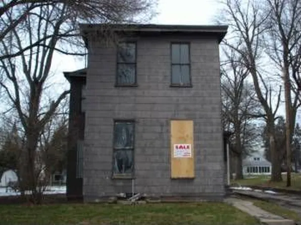 618 S East St, Richmond, IN 47374