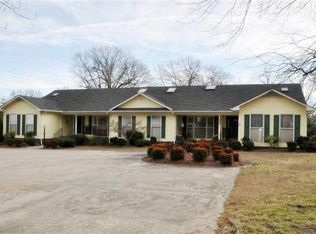 604 E Main St, Union, SC 29379