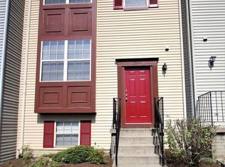 17402 Cosgrove Way, Dumfries, VA 22026