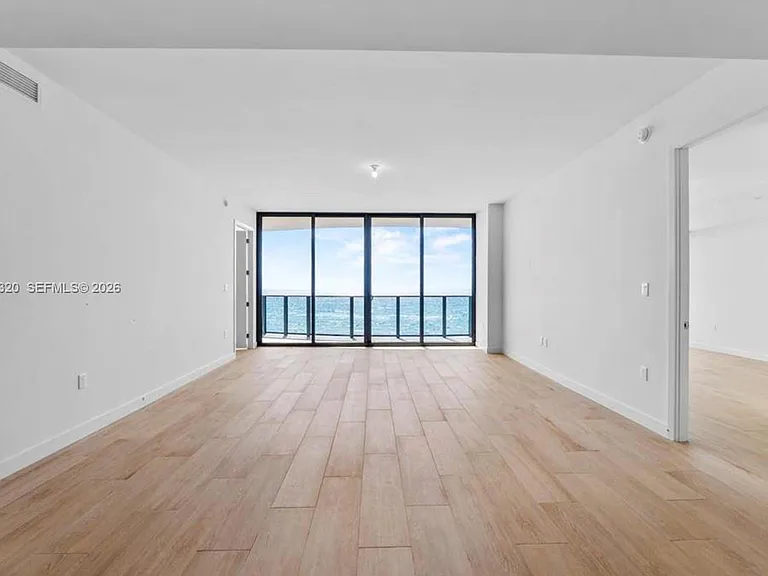 900 N Ocean Blvd #1202 — Photo 13