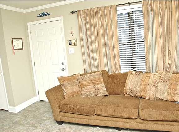 2nd image of 126 E Pamela Dr