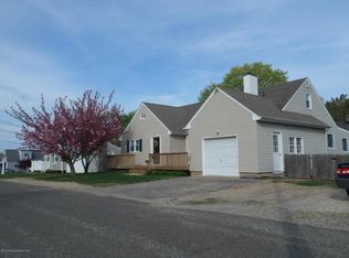 106 Hardenburg Cv, Pt Pleasant Boro, NJ 08742