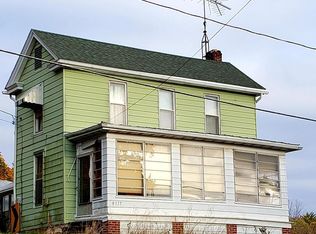 8117 Mentzer Gap Rd, Waynesboro, PA 17268