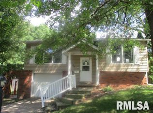 2306 W Pintura Ct, Peoria, IL 61614