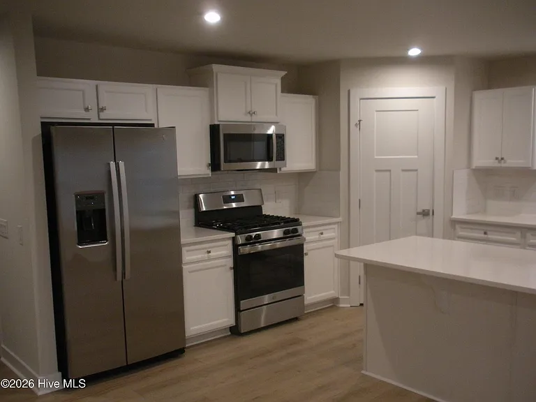 867 Ashlar Cir — Photo 5