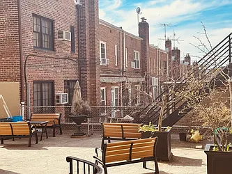 Rented by Silverstein Collection LLC 