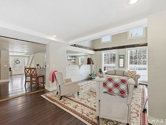 5th image of 4 Perrin Road
