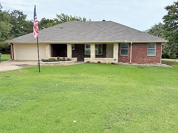 1429 Lakeshore Blvd, Oak Pt, TX 75068