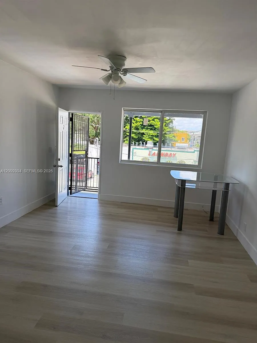 Building Photo - 4840 NW 27th Ave #2
