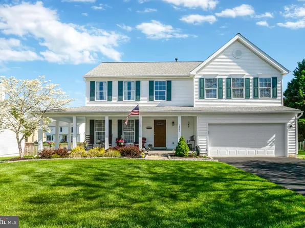 2822 Bixley Hill Ct, Woodbridge, VA 22191
