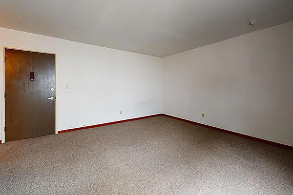 1663 N. Prospect Ave. — Photo 4