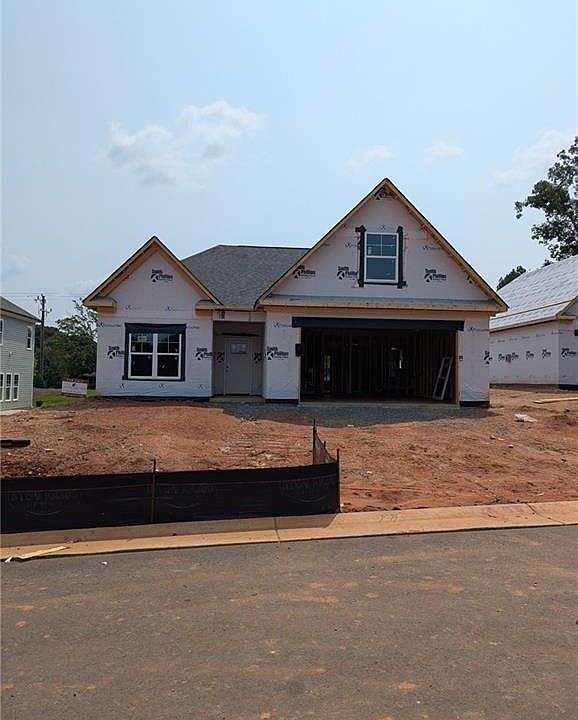 1st image of 120 Carolina Rose Ct