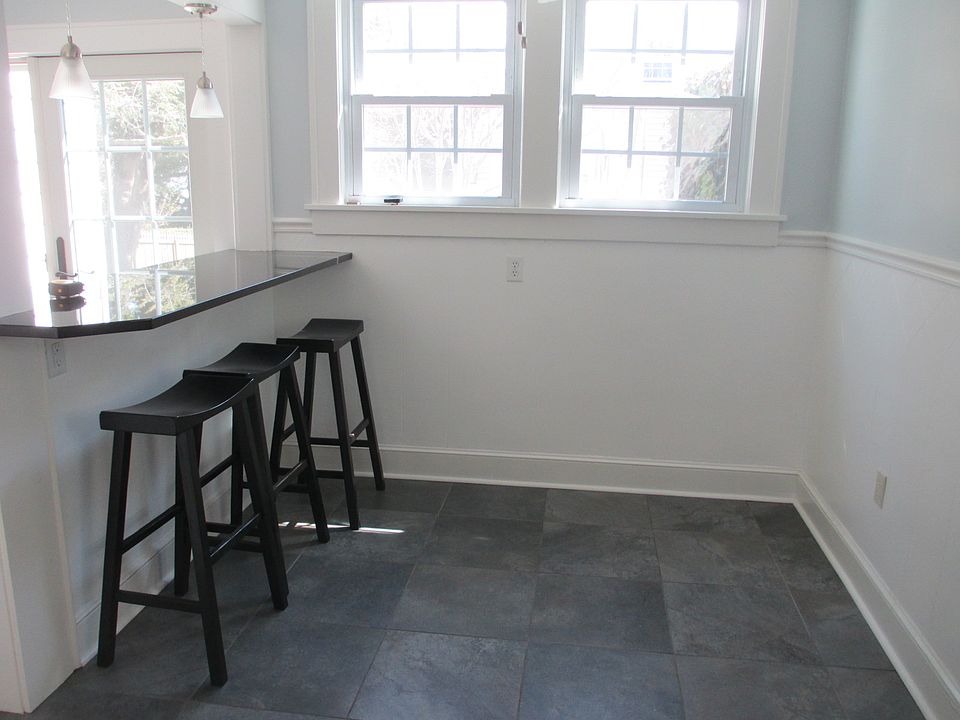 1st image of 203 Junkin St