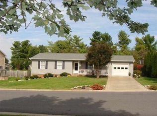 3146 Pin Oak Dr, Harrisonburg, VA 22801