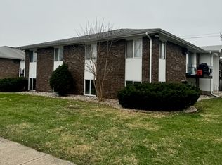 507 N Forest Ave #5, Bourbonnais, IL 60914