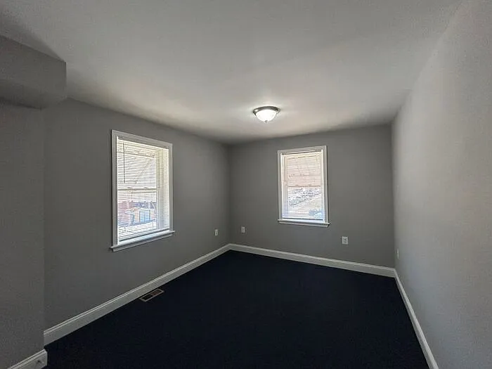 2799 Pelham Ave — Photo 7