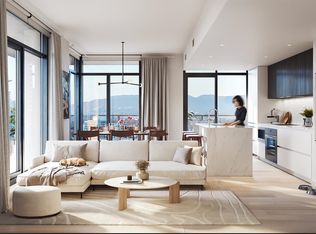 2180 Alpha Ave #409, Burnaby, BC V5C 0N6