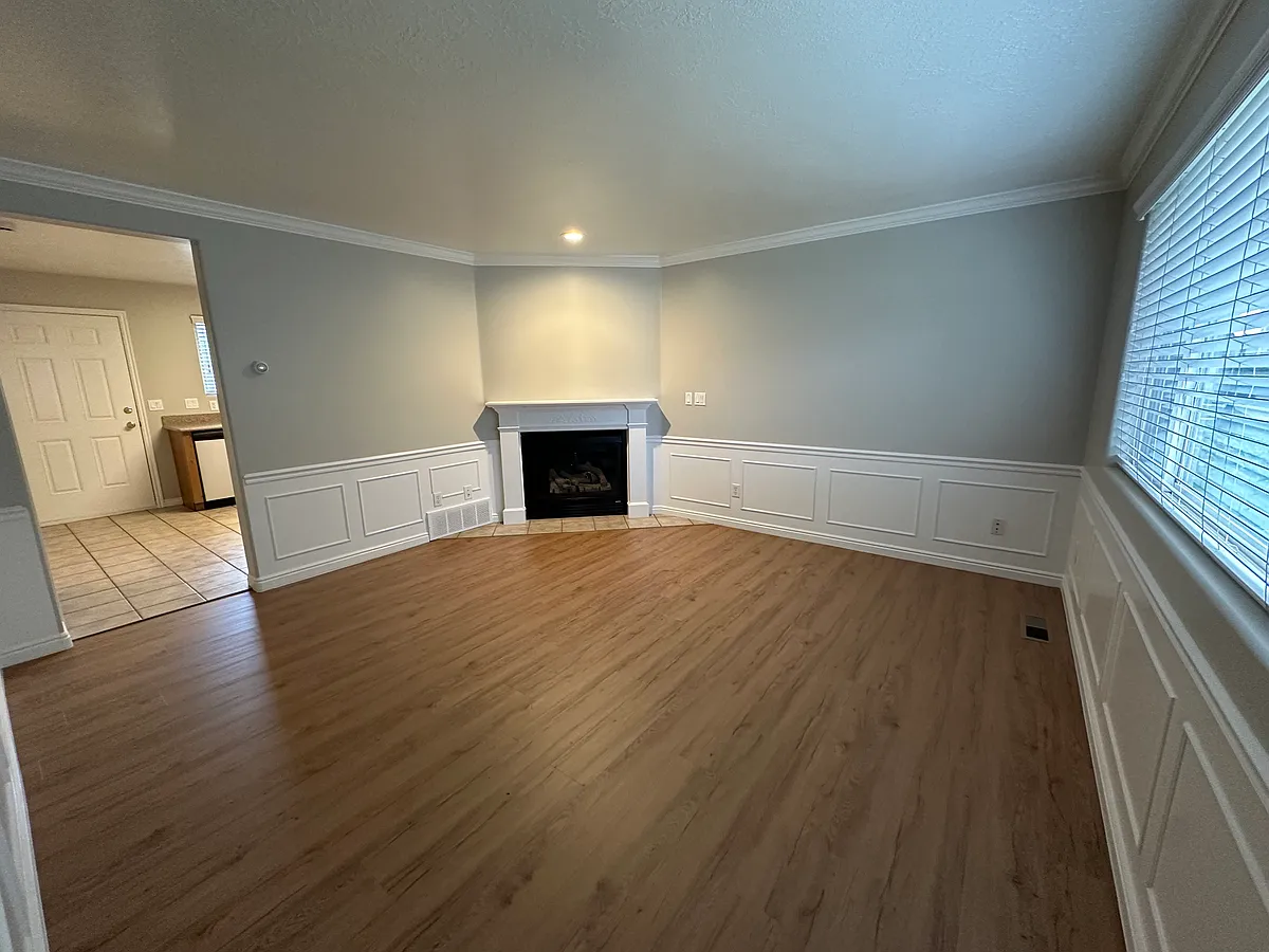 Building Photo - 1811 E 4500 S