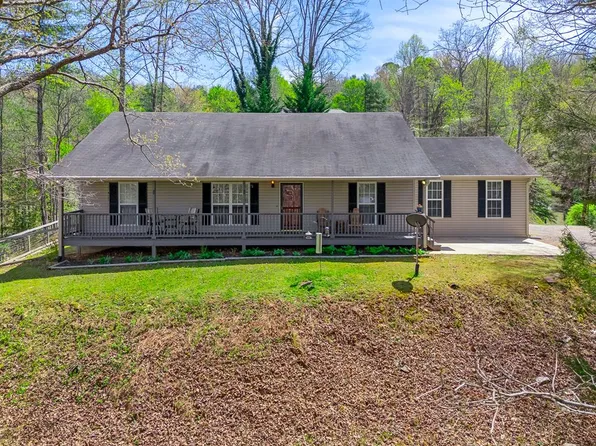 95 Hollow Dr, Murphy, NC 28906