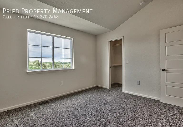 21581 W 126th Ter #26 — Photo 14
