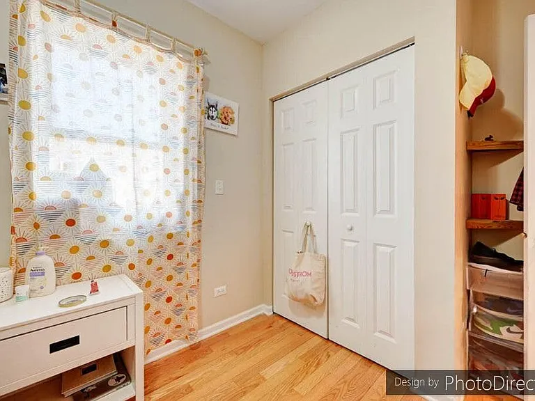 3211 W Armitage Ave #2 — Photo 8