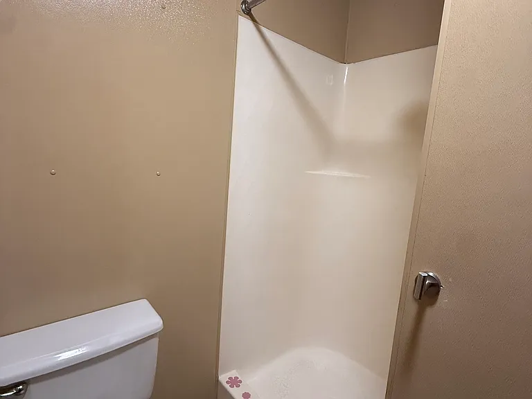 706 6th Ave S #104 — Photo 6